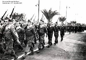 Oran - Boulevard Front de Mer - Defile U.T. - 14 Juillet 1957
